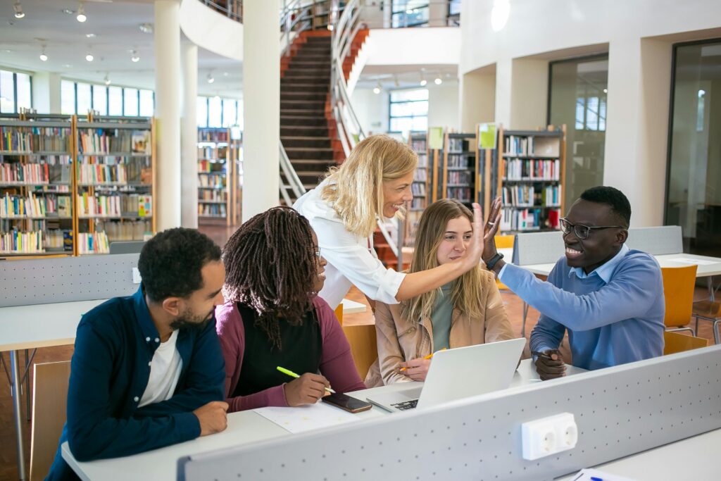 University Application Guidance – How to Apply Abroad Successfully